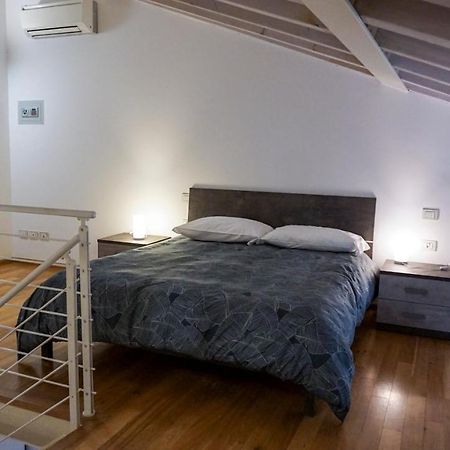 Апартаменты Residenze Umberto I Мантуя Экстерьер фото