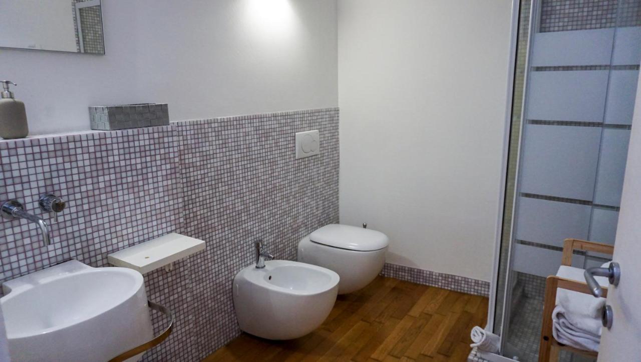 Апартаменты Residenze Umberto I Мантуя Экстерьер фото